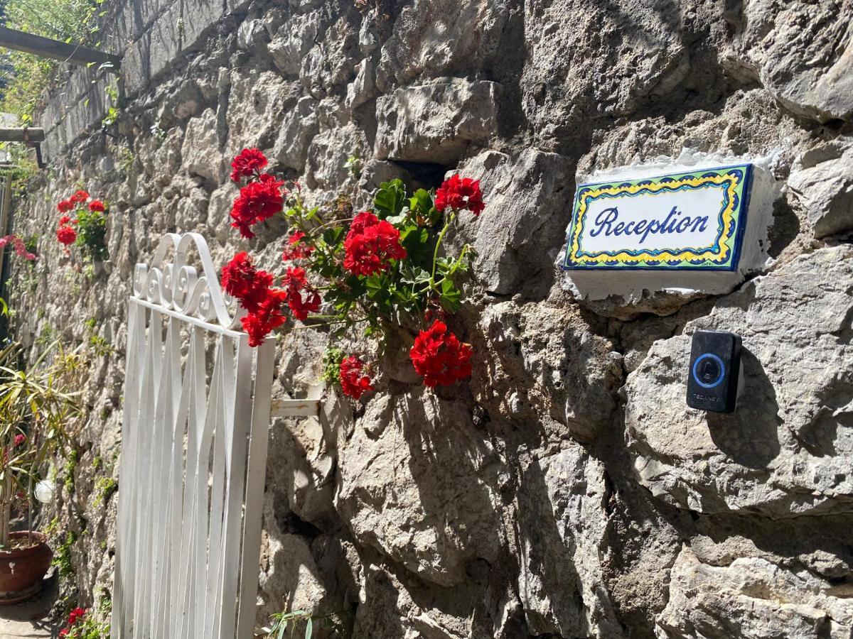 Villa Striano Boutique Capri Exterior photo